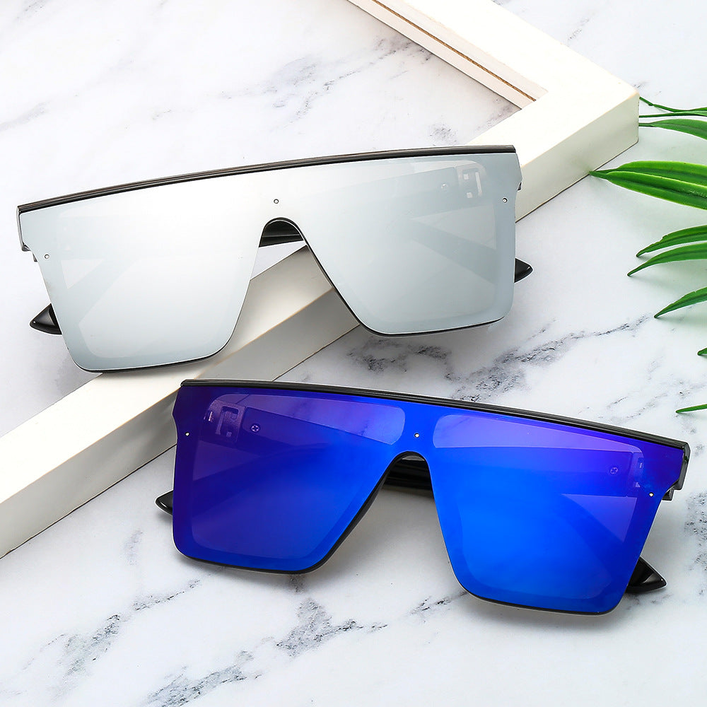 Damen oversized Sonnenbrille im trendigen Stil mit breiter Rahmenkonstruktion Brehn