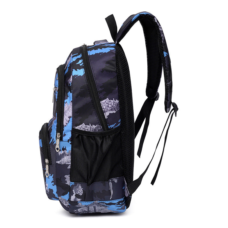 Schulrucksack mit Mehreren Fächern und Passendem Zubehör Brehn