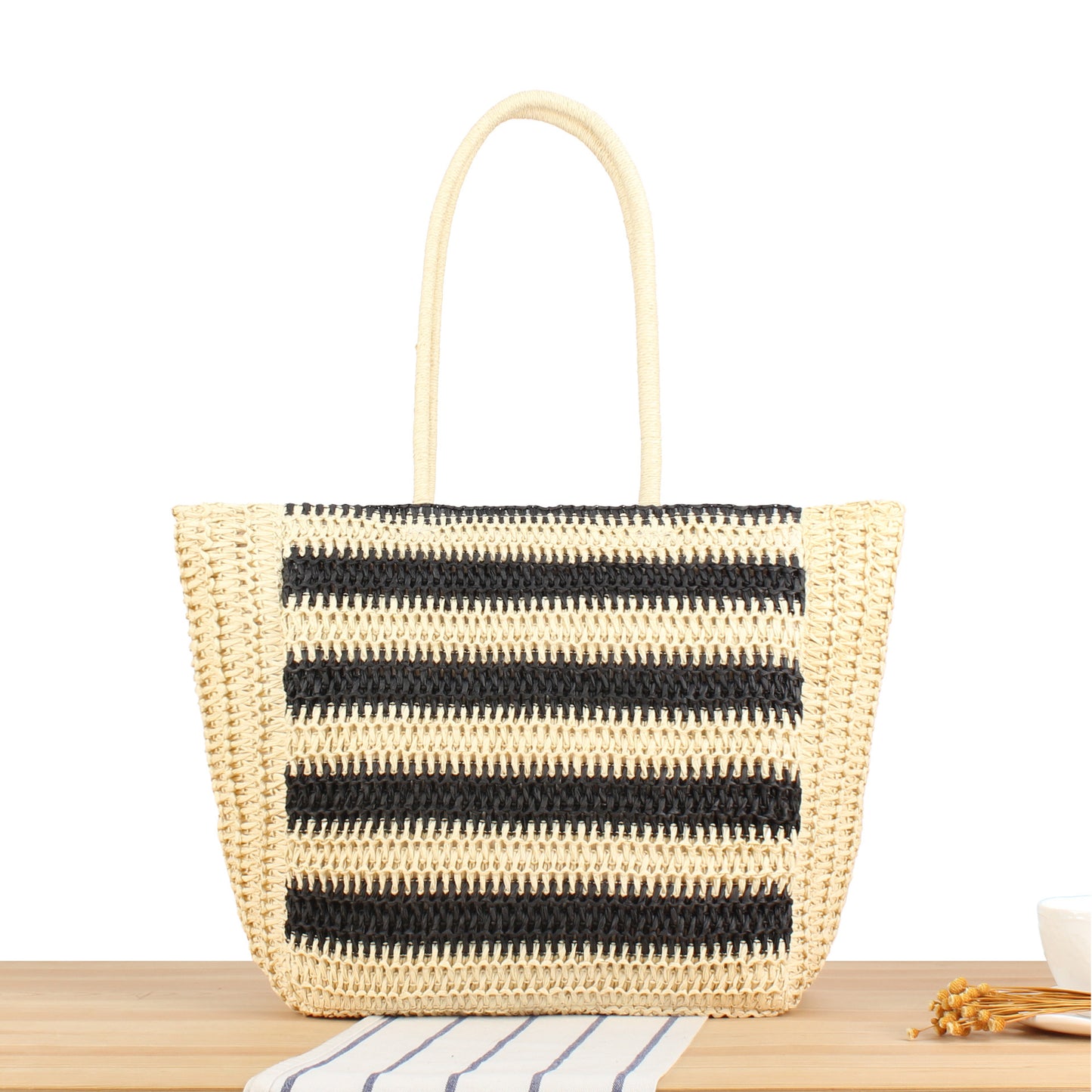 Geräumige Strandschultertasche Aus Handgewebtem Material Brehn