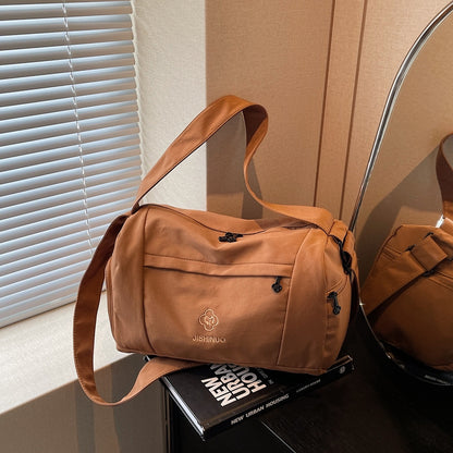 Stylische leichte Duffel Brehn