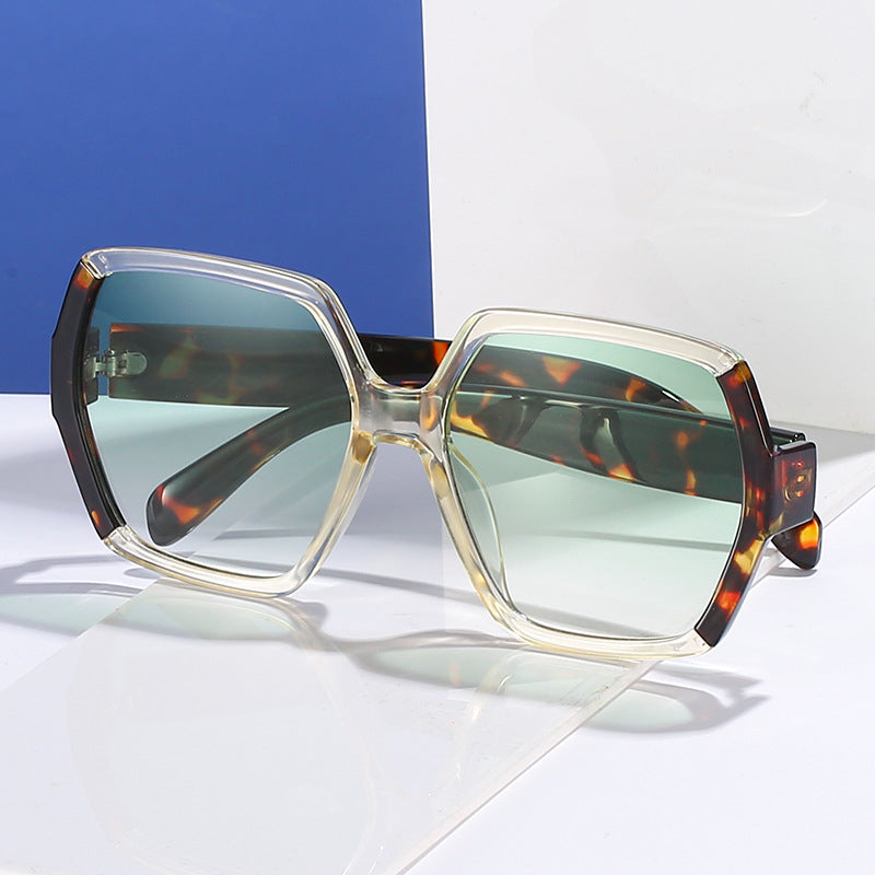 Damen stilvolle Oversized-Sonnenbrille mit elegantem eckigem Rahmen Brehn