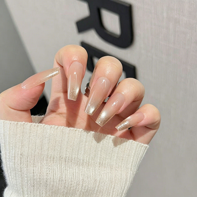 Elegante glitzernde Acrylnagelerweiterungen Brehn