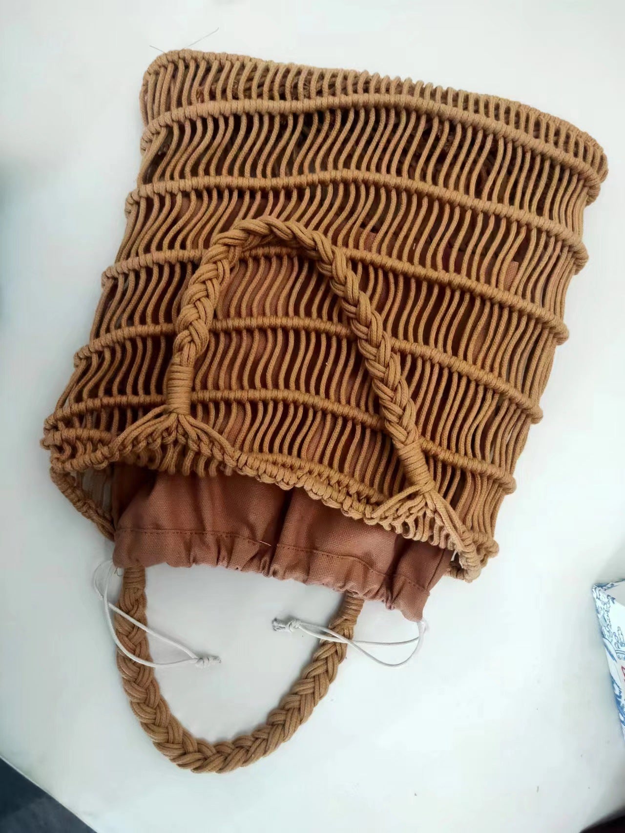 Handgefertigte Korbtasche mit Geflochtenem Design Brehn