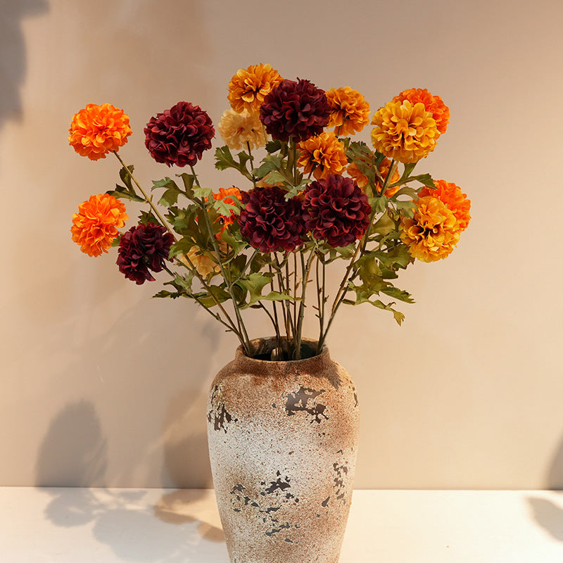 Kunstvolle Blumengestecke Brehn