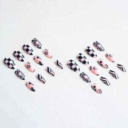 Künstlerisches Nageldesign Set  1790958040