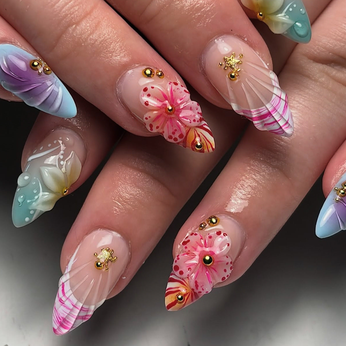Dekoratives Floral 3D Acryl Nagelkunst Design Brehn
