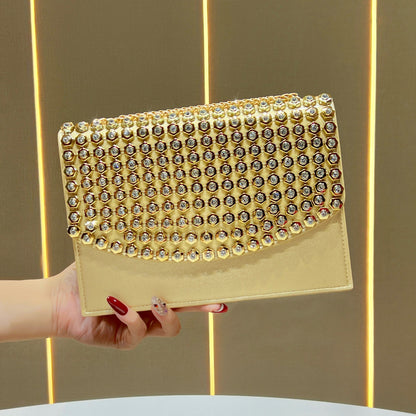 Luxuriöse Nieten Abendtasche