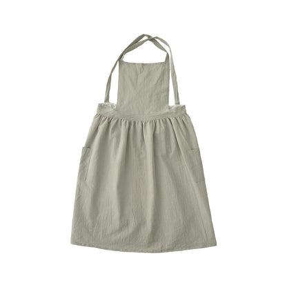 Lässiges Schürzenkleid mit verstellbaren Trägern, geraffter Taille und Seitentaschen Brehn