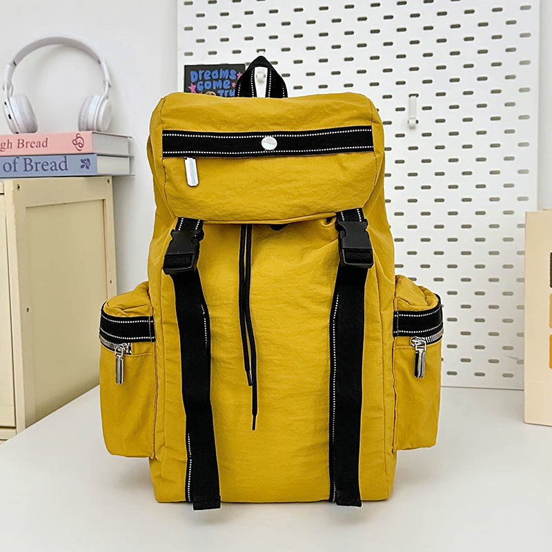 Vielseitiger Multi-Taschen Rucksack Brehn