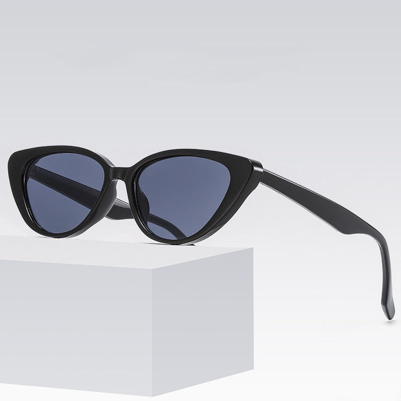 Damen Cat-Eye Sonnenbrille mit modernem extremen Rahmen Brehn