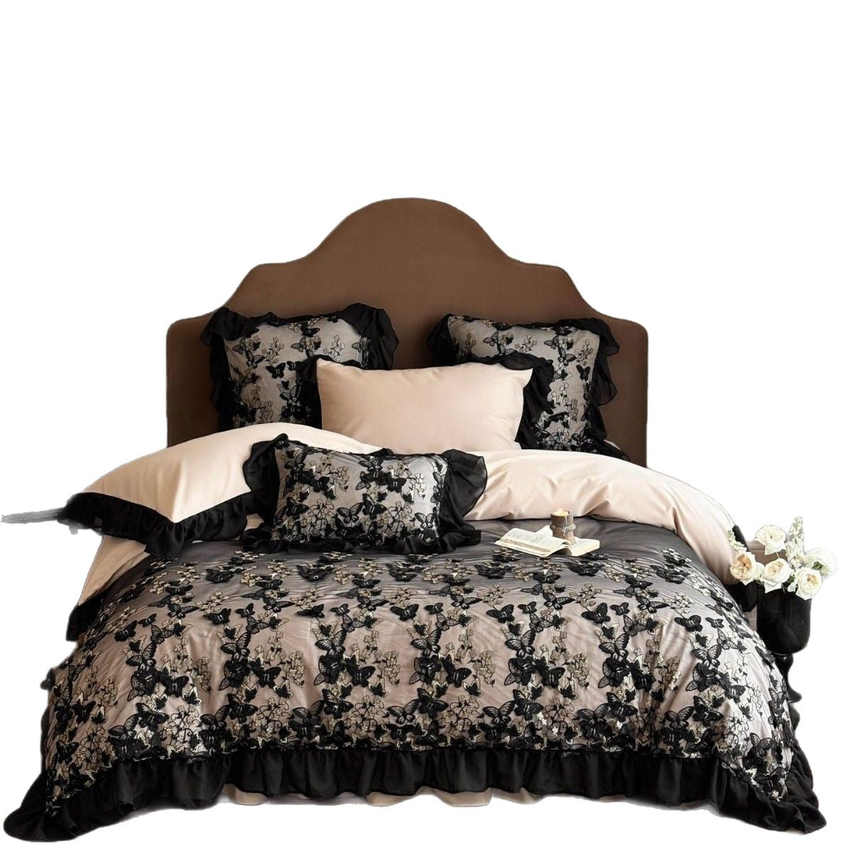 Luxuriöses romantisches Bettwäsche-Set mit bestickten Schmetterlingen und chiffonen Rüschen