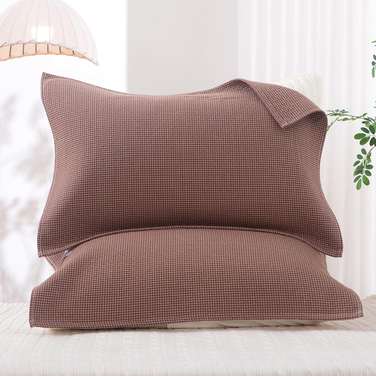 Damen Kissenbezug mit filigranem Blumenmotiv Brehn