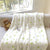 Weicher fleece mit floralem Muster