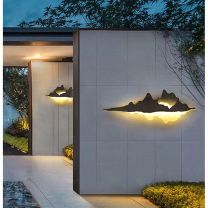 Berg-inspirierte Wandlampe
