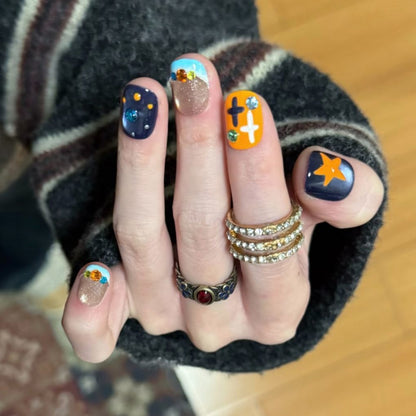 Künstlerische Nagelkunst-Verstärkungen
