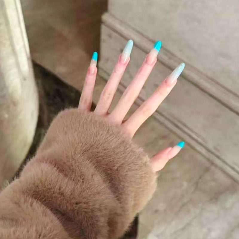 Dekorative Nagelkunst Brehn