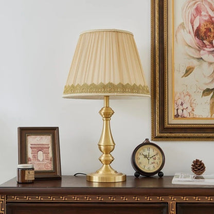 Vintage-inspirierte elegante Tischlampe