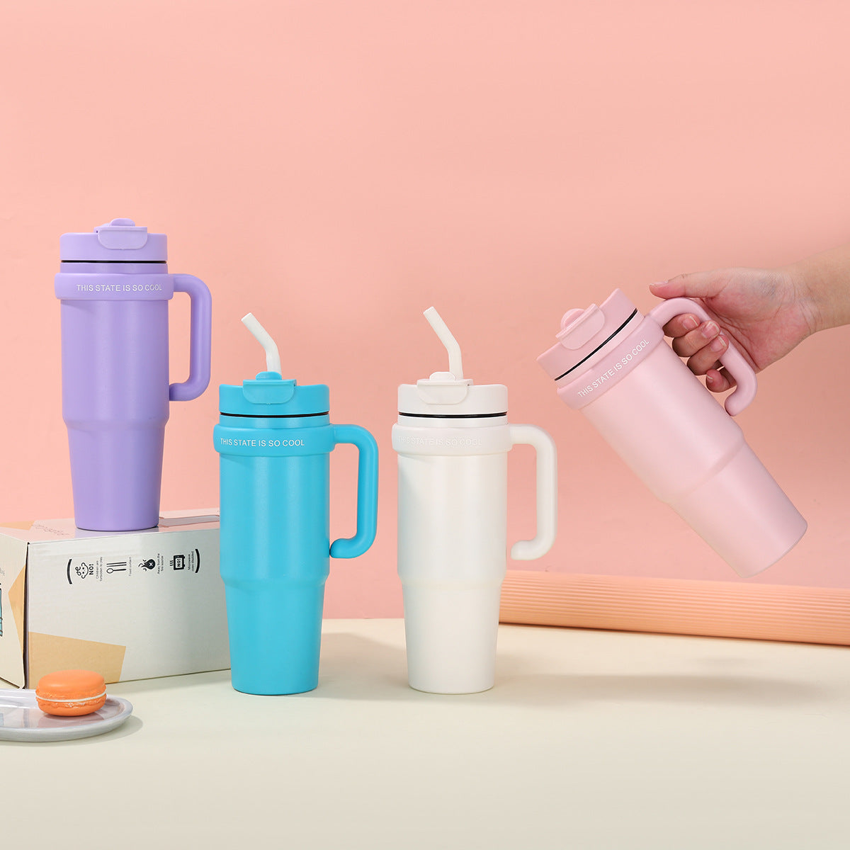 Unisex Trinkbecher mit integriertem Strohhalm Brehn