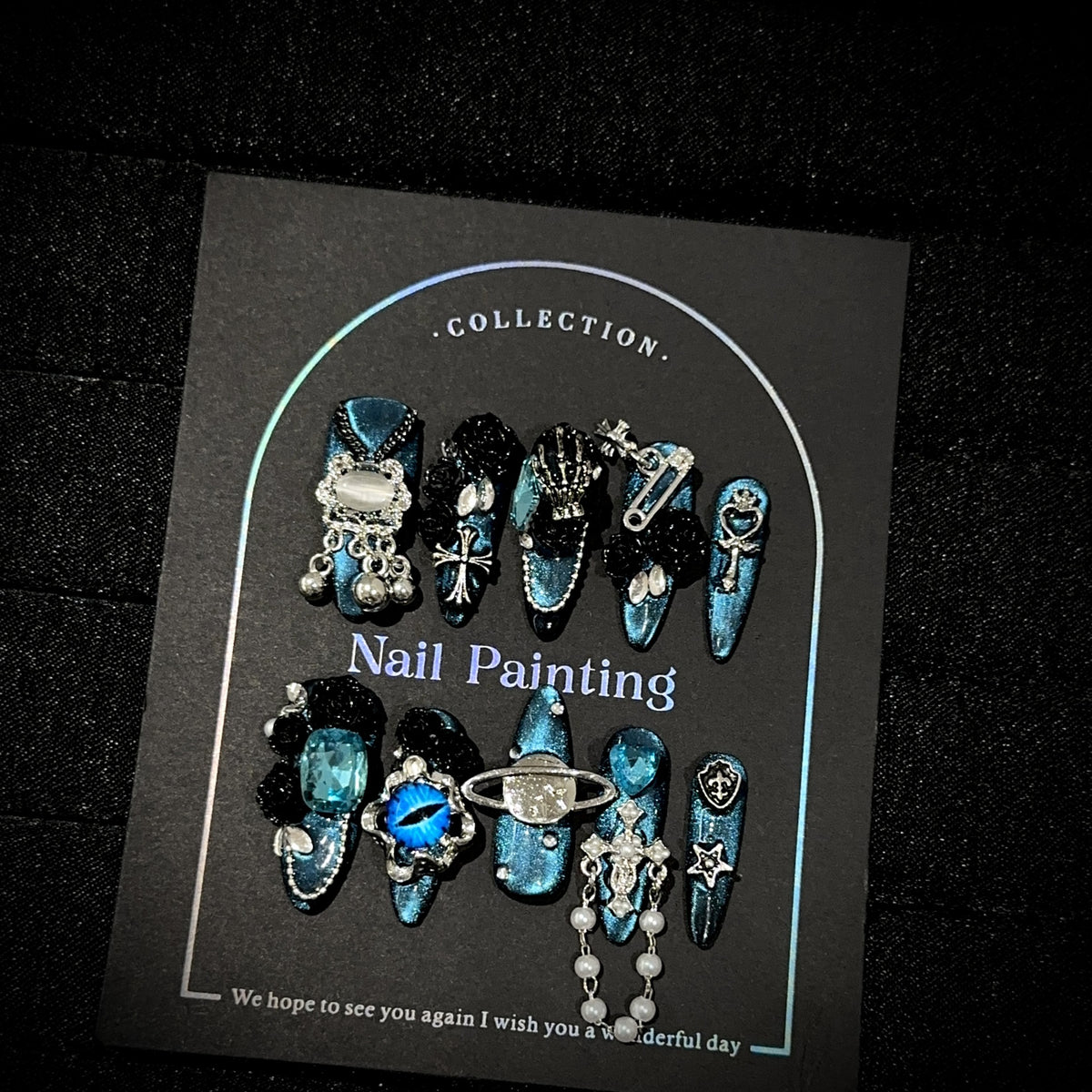 Künstlerisches Themen-Press-On-Nagelkunst-Set