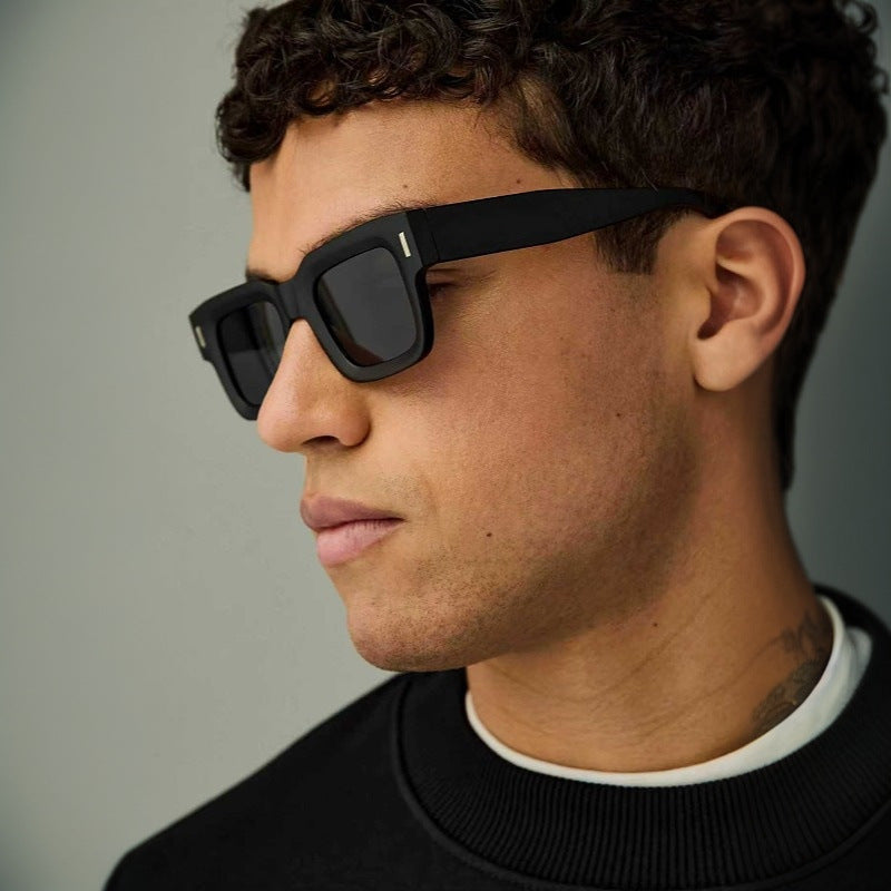 Damen Modische Sonnenbrille im eleganten quadratischen Design Brehn