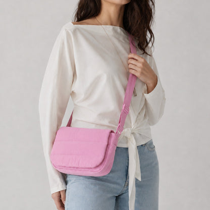 Gestepptes Crossbody-Umhängetäschchen