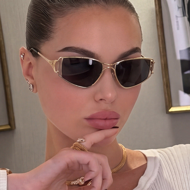Damen exklusive Cat-Eye Sonnenbrille mit eleganten Verzierungen Brehn
