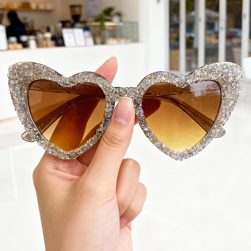 Funkelnde herzförmige Sonnenbrille Brehn