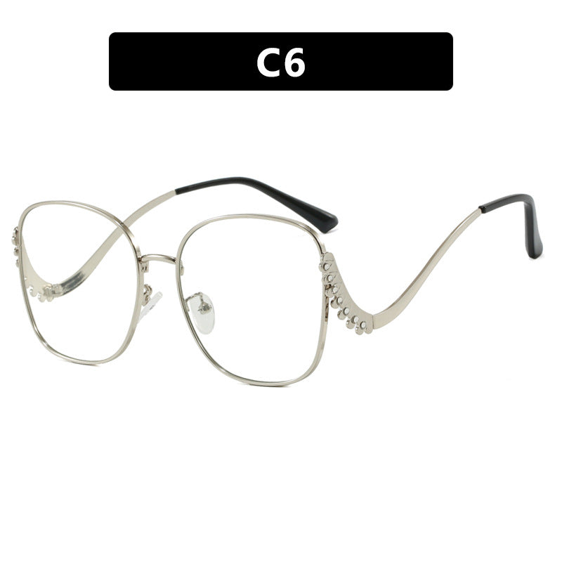 Damen auffällige Sonnenbrille mit funkelnden Applikationen Brehn