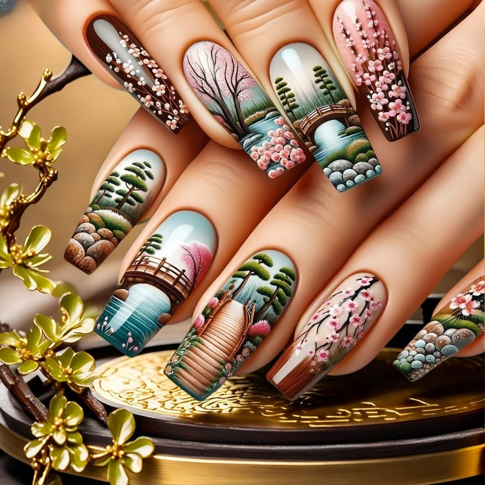 Kreative Kunstnägel im asiatischen Cherry Blossom Design Brehn