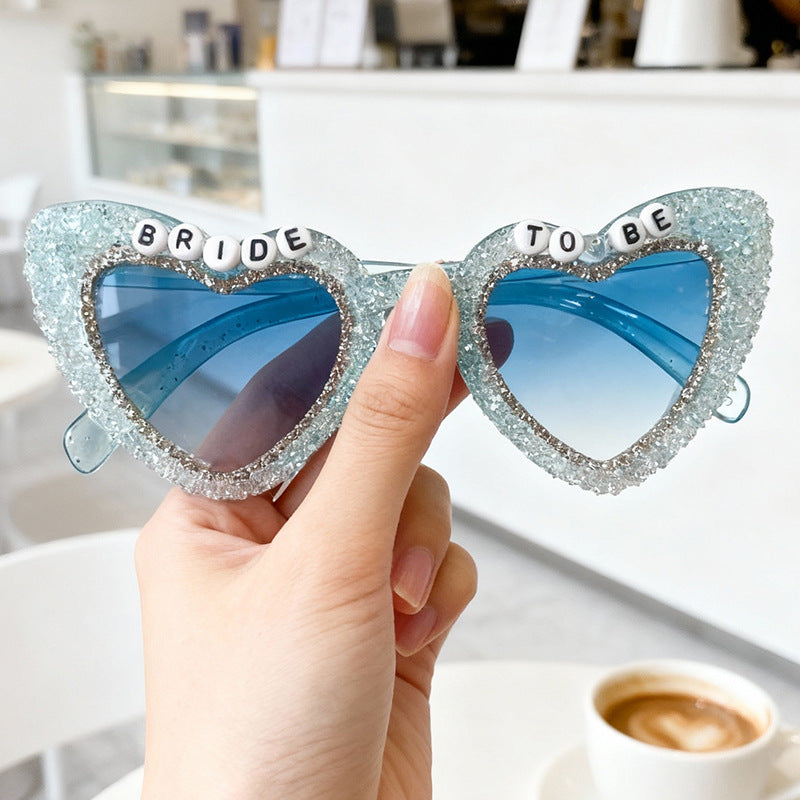Rhinestone-beschmückte Herz-Sonnenbrille Brehn