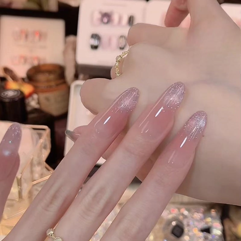 Elegante Stiletto Press-On Nagelerweiterungen