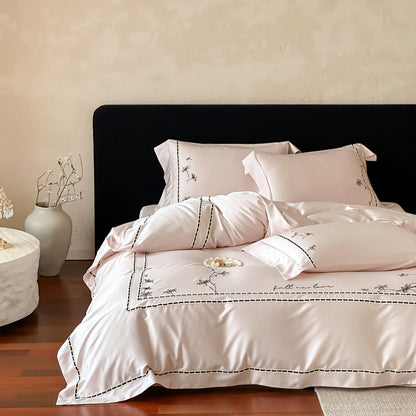 Besticktes Luxus-Satin-Bettbezug-Set mit dekorativen Kissenbezügen
