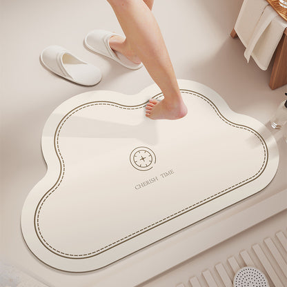 Cloud-Shaped Absorbent Microfiber Bath Mat with Non-Slip Backing and Palm Leaf Print