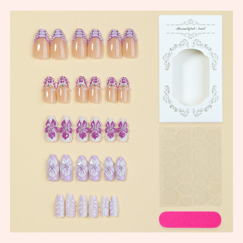 Elegante Blumen Design Press-On Nägel Set Brehn