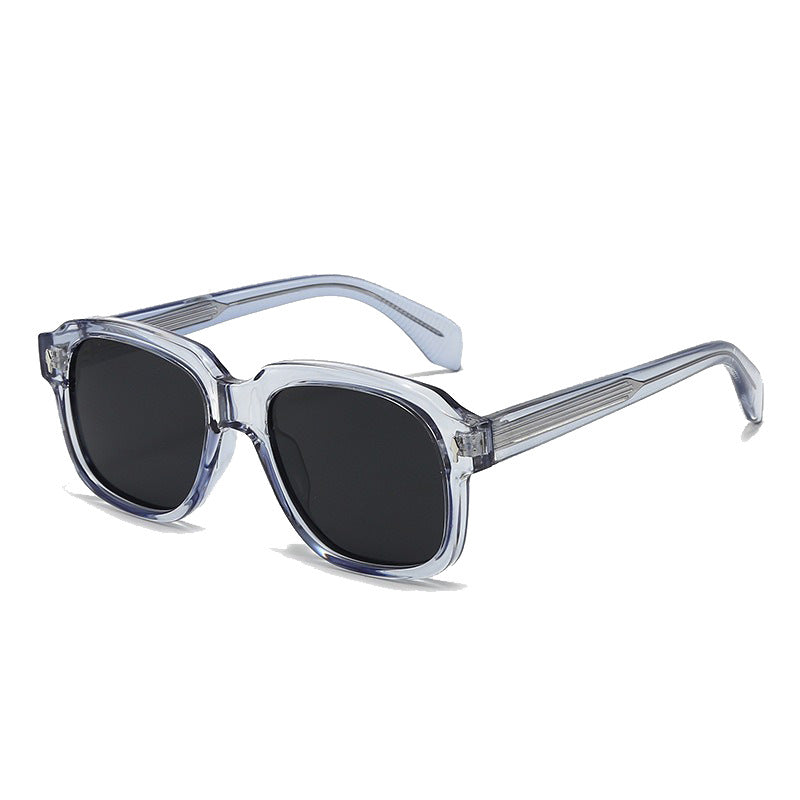 Damen Modische quadratische Sonnenbrille mit transparentem Rahmen und robusten Gläsern Brehn