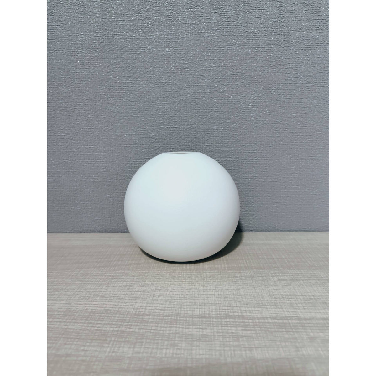 Minimalistische Keramiksphärenpflanzer Brehn