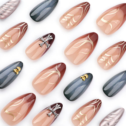 Kunstvolle und elegante Nagelverzierung Brehn