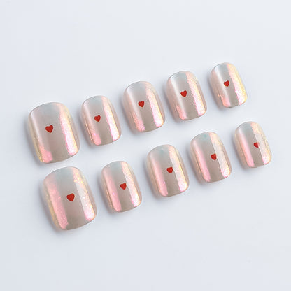 Herz-verzierte Gel-Nagelkunst Brehn