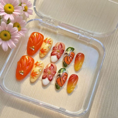 Kunstnagelset mit floralen und herbstlichen Designs Brehn