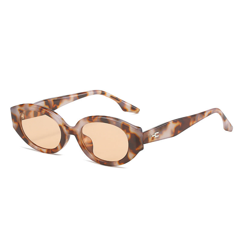 Modische auffällige ovale Sonnenbrille Brehn