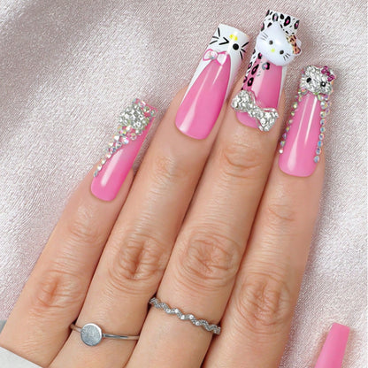 Dekorative Glitzernde Nagelkunst Tipps