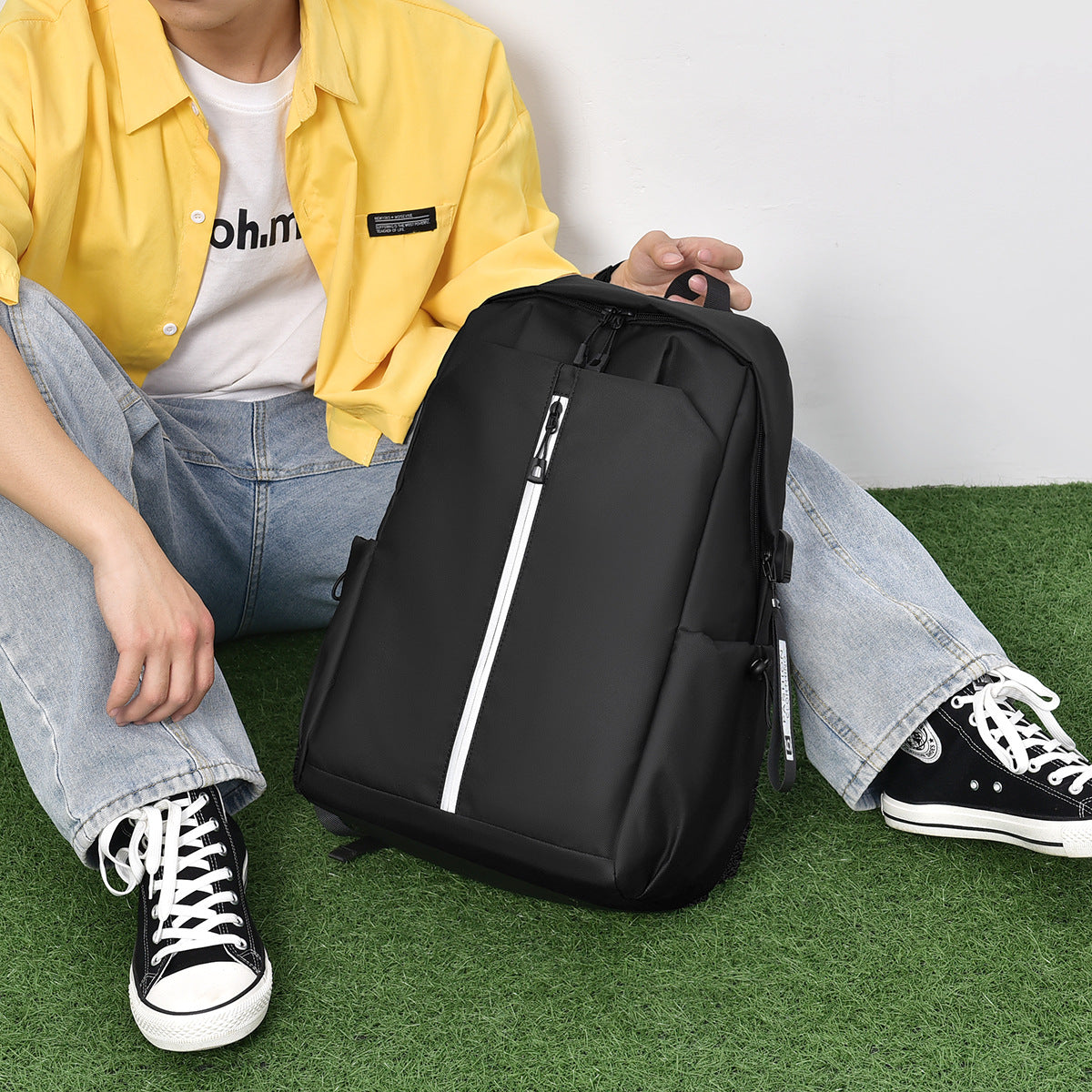 Funktioneller Rucksack mit Ergonomischem Design und Reißverschlussfächern Brehn