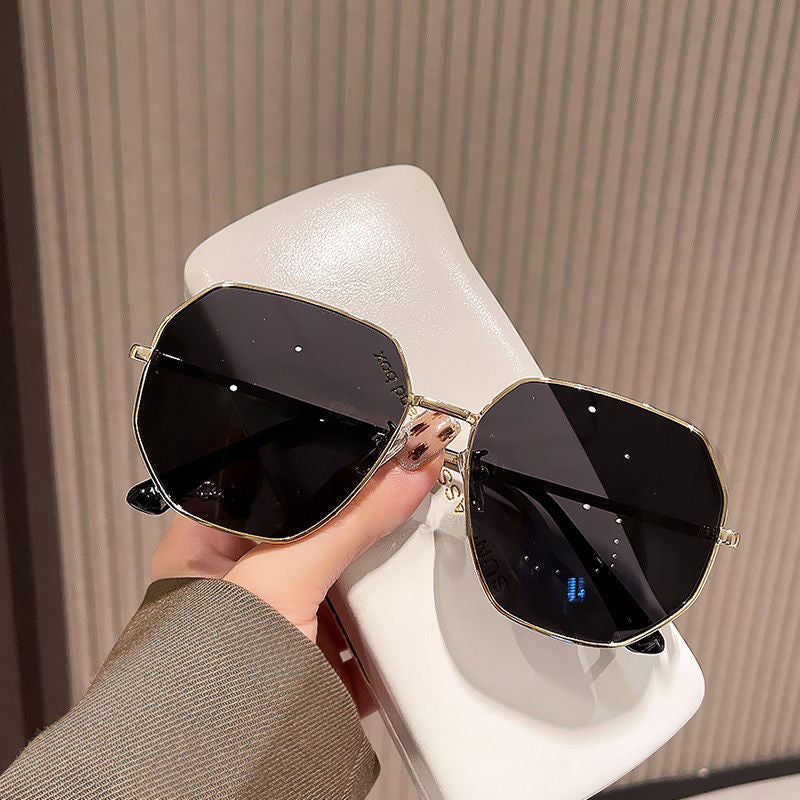 Damen stilvolle Acht-Eck Sonnenbrille Brehn