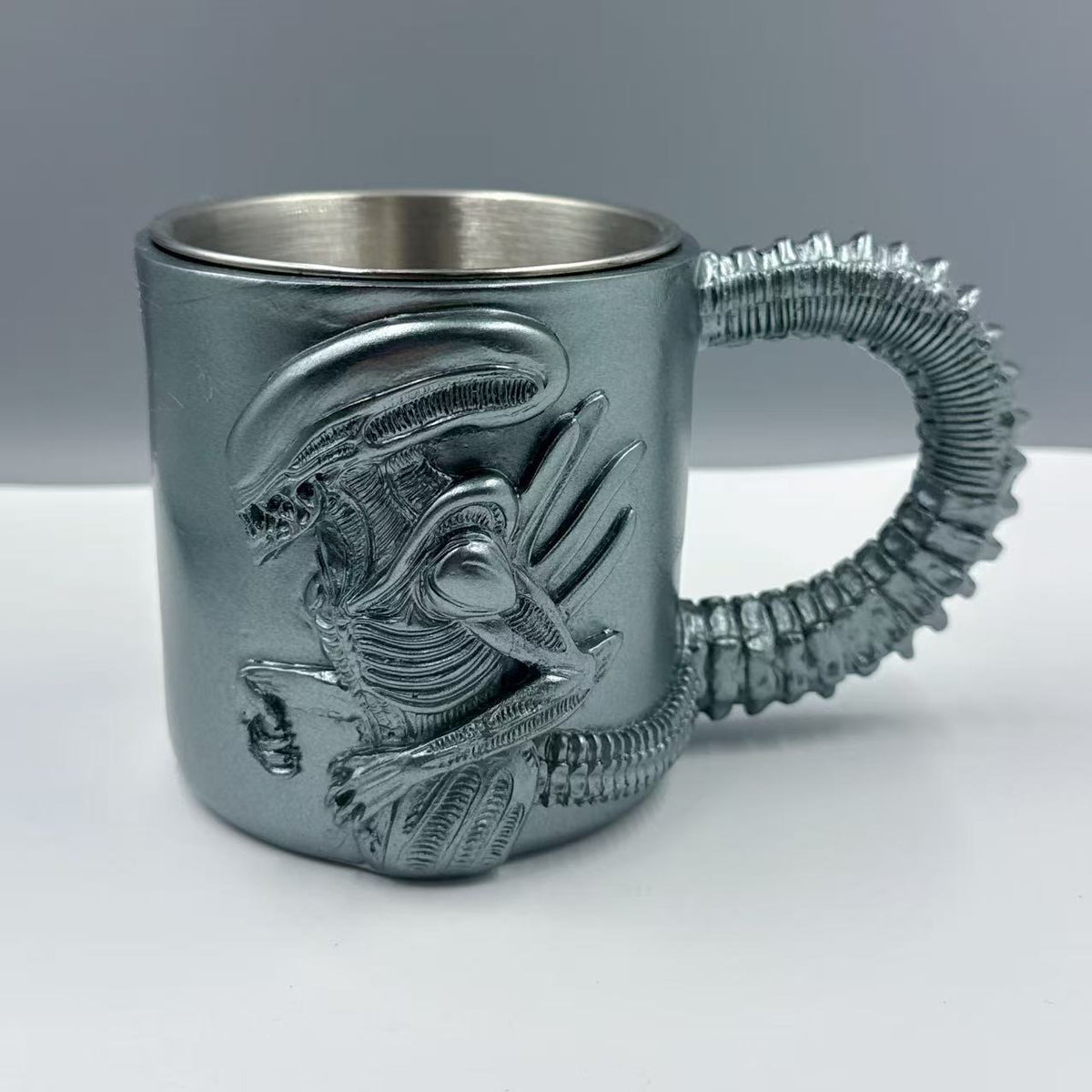 Alien-Themen Becher Brehn