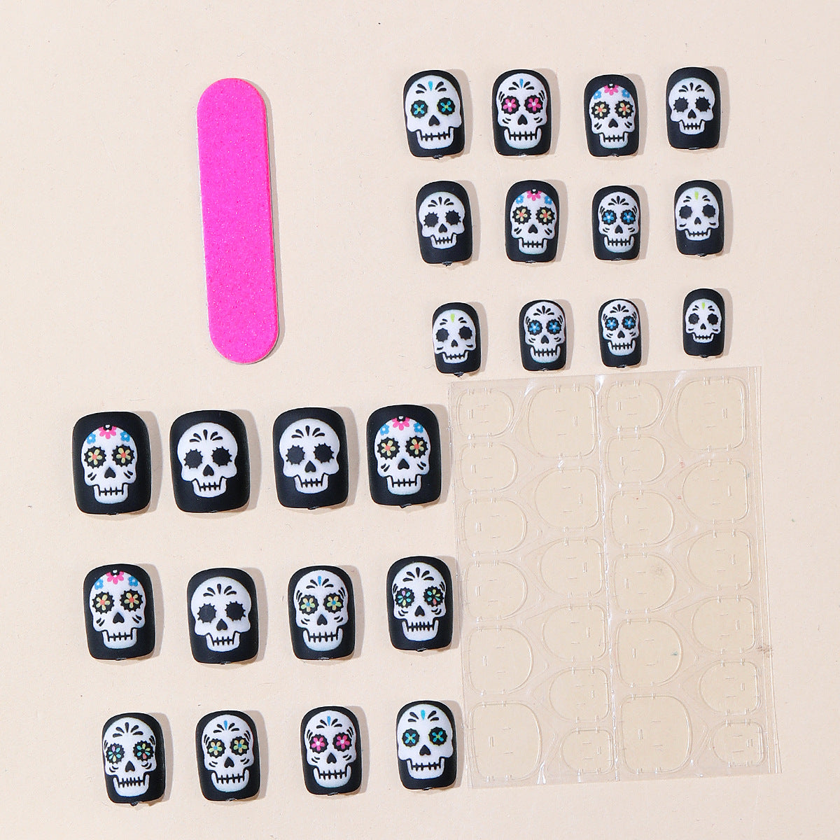 Künstlerisches Skull Design Nagelkunst Brehn