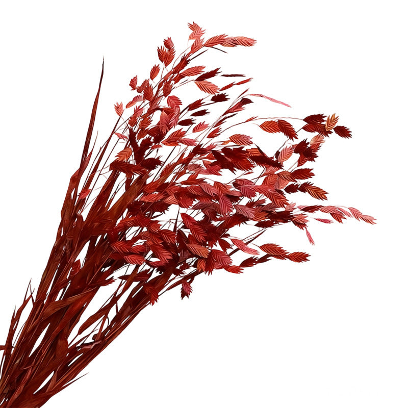 Aufwendige dekorative Blumenarrangements