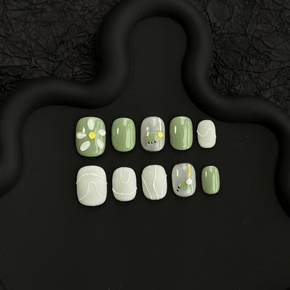 Schmetterlings-verzierte Press-On Nagelset