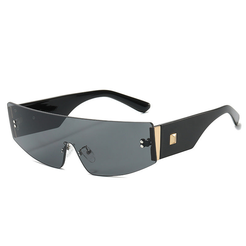 Damen trendige Sonnenbrille mit futuristischem Design Brehn