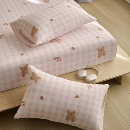 Spannbettlaken- und Kissenbezug-Set für Kinder aus weichem Baumwoll-Jersey mit Karomuster und Teddy-Print