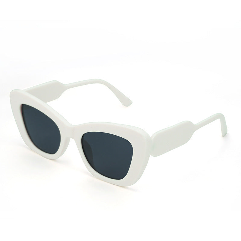 Damen Cat-Eye Sonnenbrille mit stilvollen Details Brehn